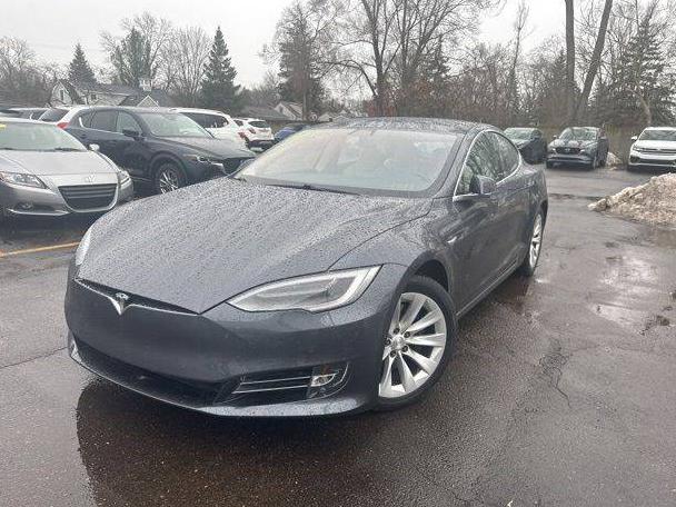 TESLA MODEL S 2018 5YJSA1E2XJF295004 image